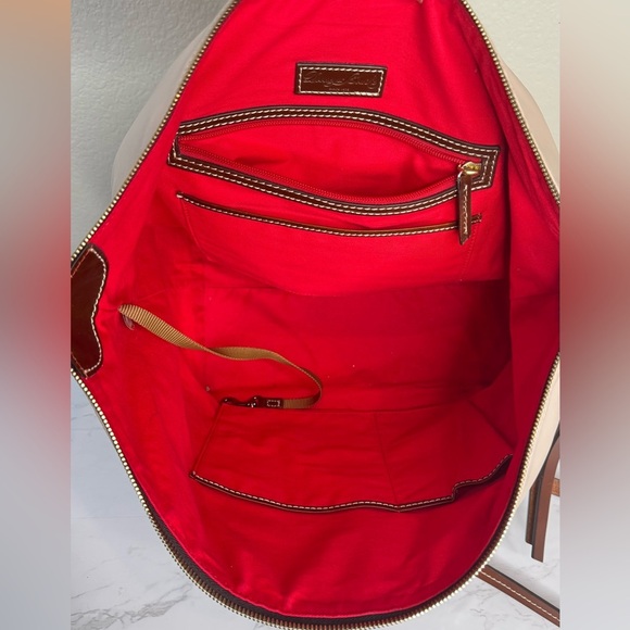 Dooney & Bourke Wexford Leather Tilly Large Tote Shoulder Bag Cream Brown - Picture 12 of 15